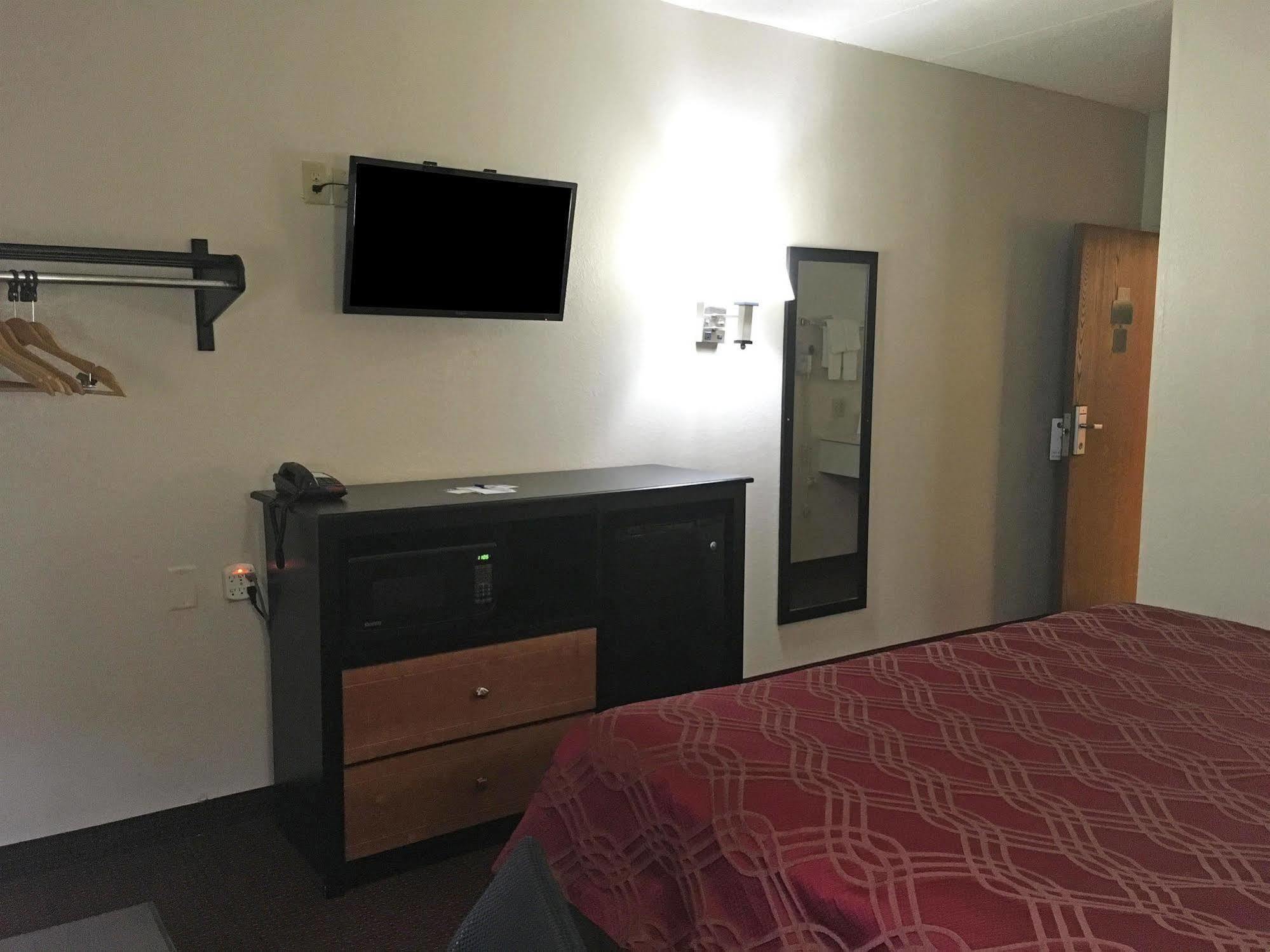 Americas Best Value Inn - โอมาฮา ภายนอก รูปภาพ